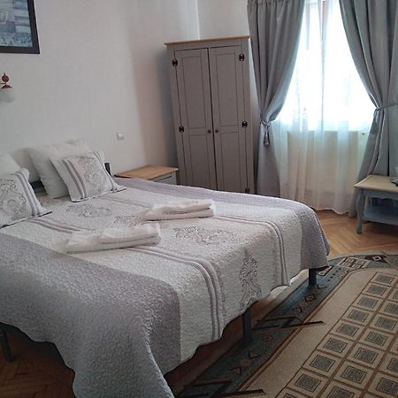 Vila Gabriel Sinaia Luaran gambar